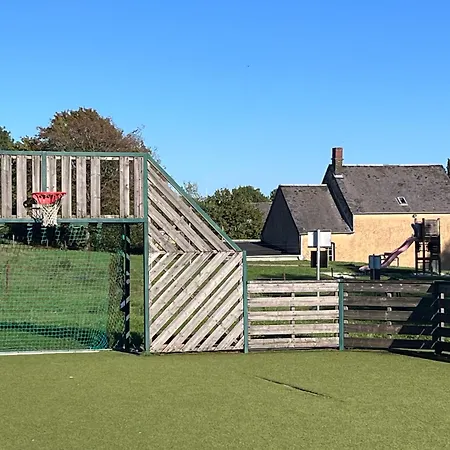 Πανσιόν L'aragne Ντινάντ