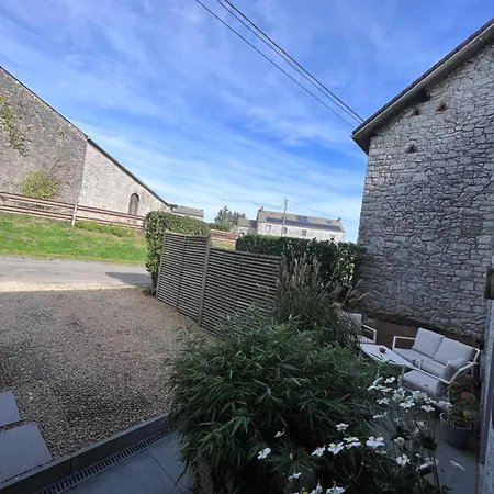 L'aragne Guest house Dinant